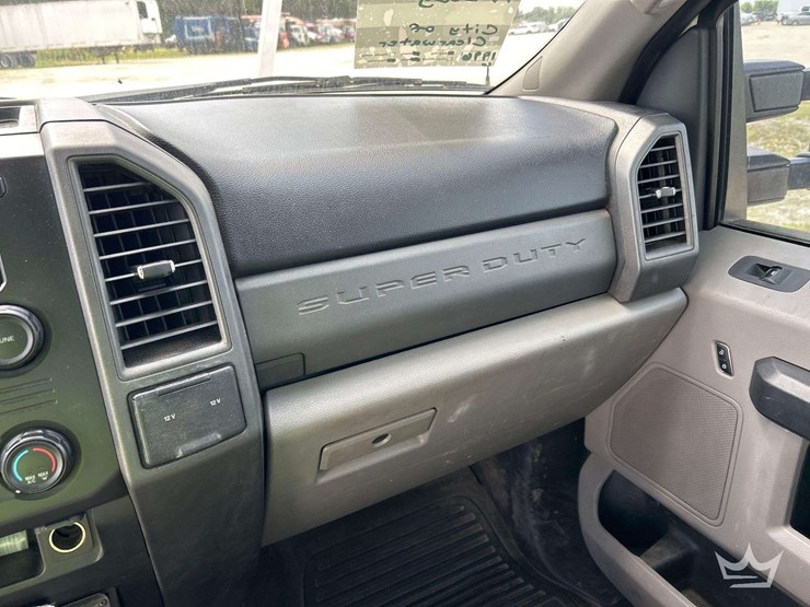 2019-ford-f450-image-33