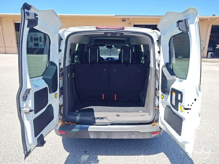 2019-ford-transit-connect-image-49