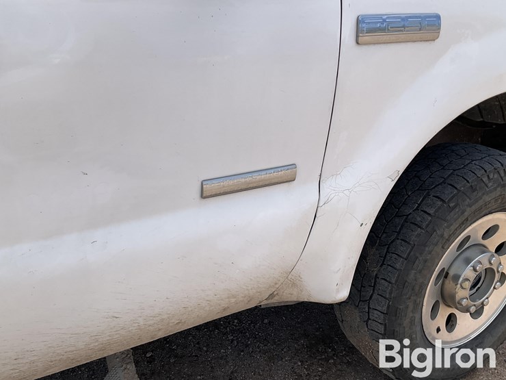 2005-ford-f250-xlt-image-11