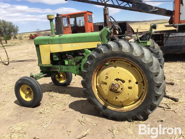 1959-john-deere-730-image-8