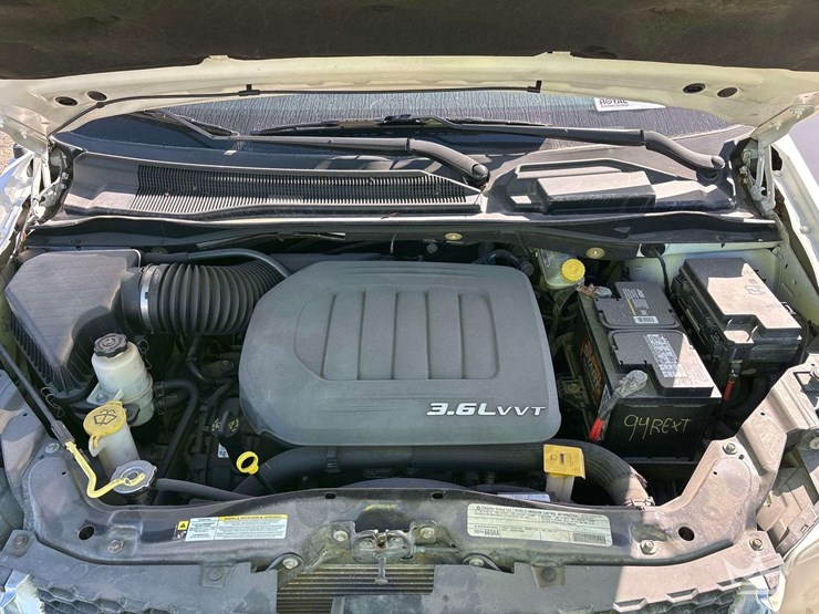 2012-dodge-grand-caravan-image-6