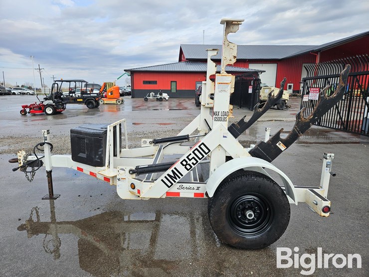 2021-massey-ferguson-730-image-8