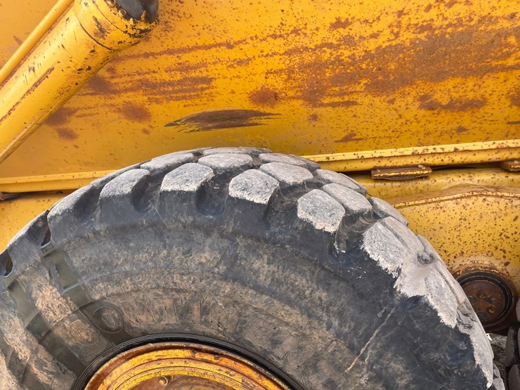 volvo-a25-image-12