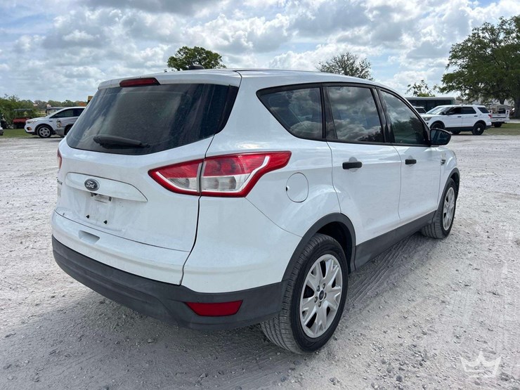 2016-ford-escape-image-3