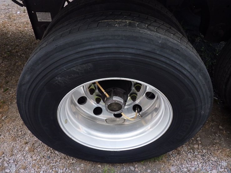 2019-utility-3000r-image-19