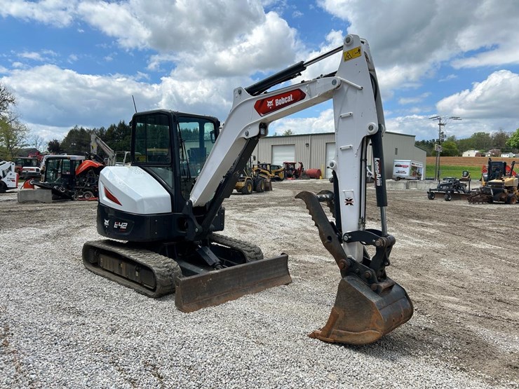 2021-bobcat-e42-image-6