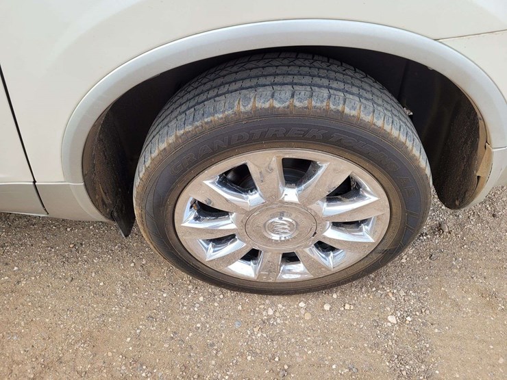 2011-buick-enclave-cxl-image-7