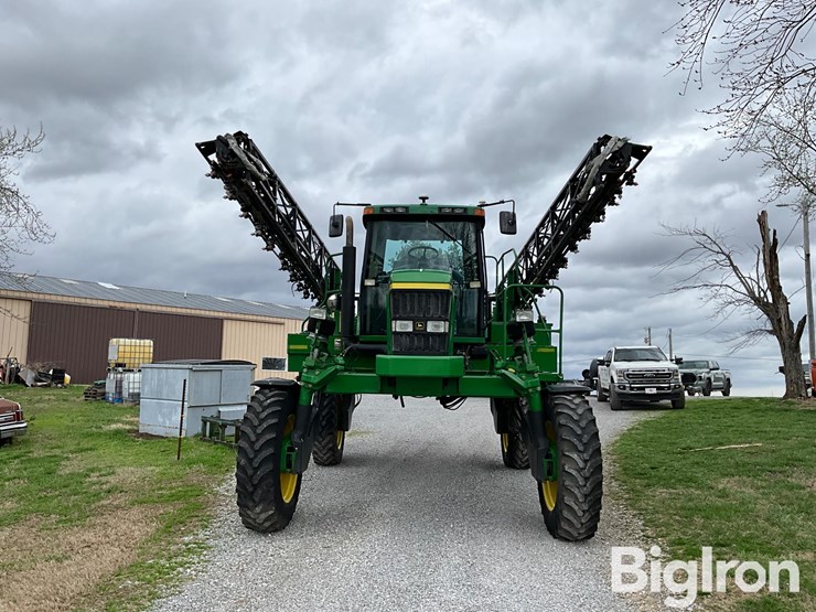 1999-john-deere-4700-image-2