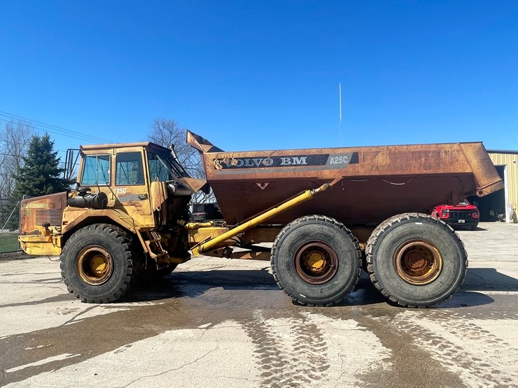 1993-volvo-a25c-image-8