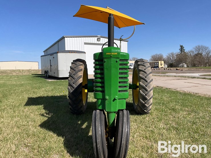 1947-john-deere-model-a-image-2