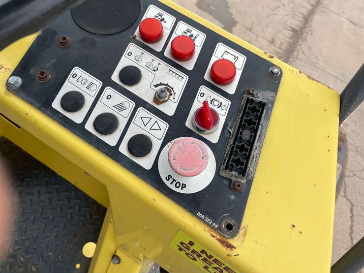#4049-•-bomag-roller-image-47