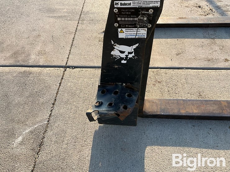 bobcat-pallet-fork-image-12