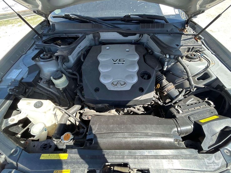 2005-infiniti-fx35-image-7