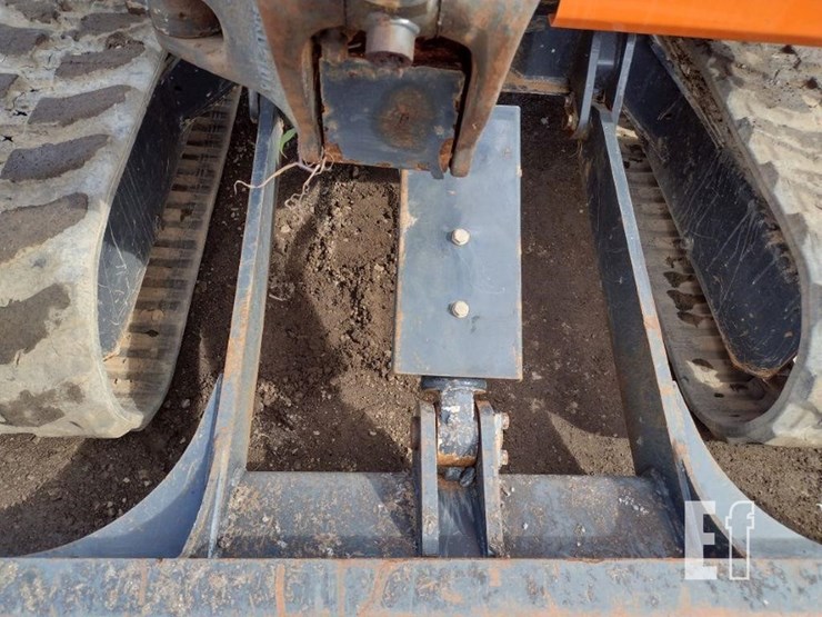 2022-deere-26g-image-20