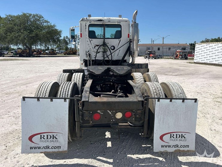 2007-mack-chn613-image-12