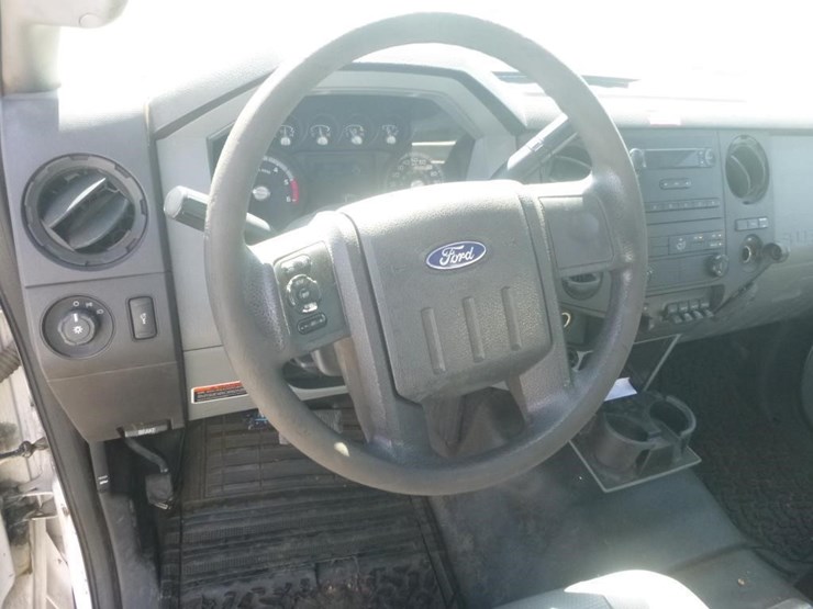 2012-ford-f450-image-27
