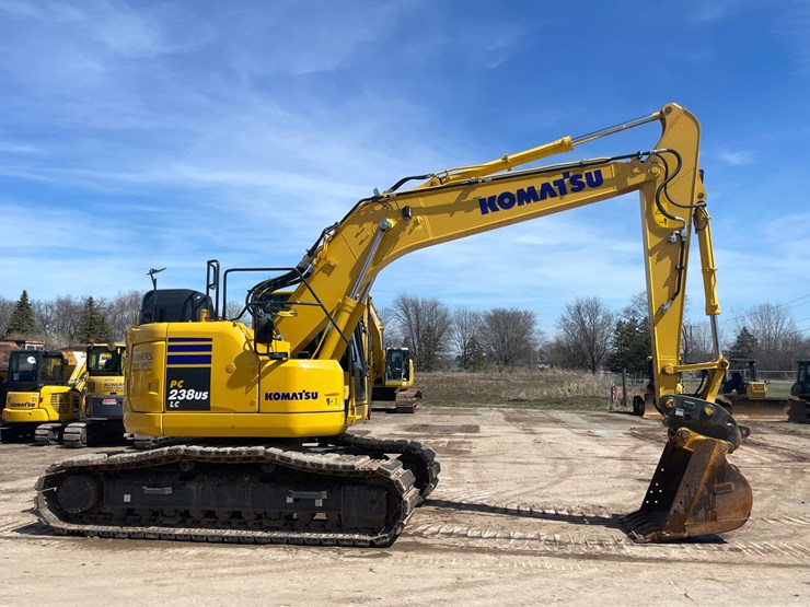 2022-komatsu-pc238us-lc-11-image-4