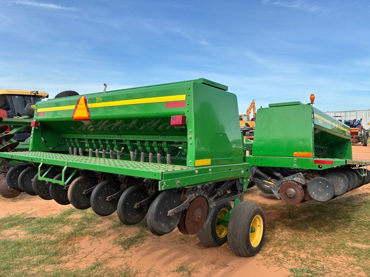 2005-john-deere-455-image-4