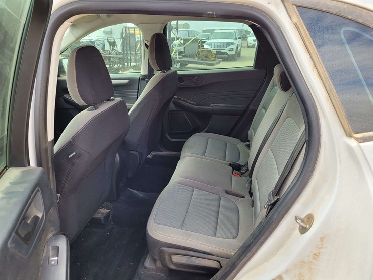 2021-ford-escape-image-9