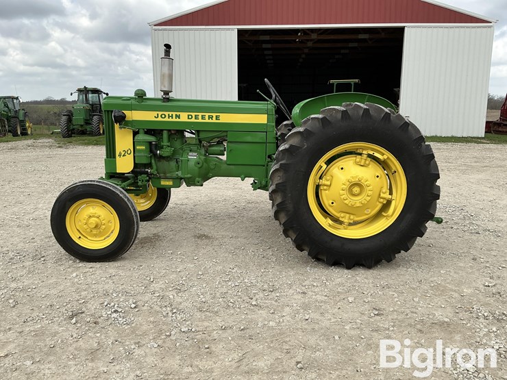 1958-john-deere-420-image-8