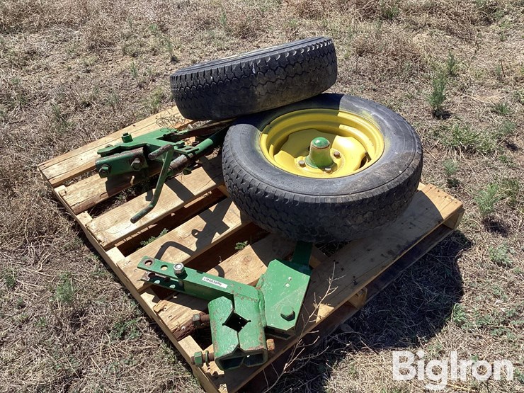 deere-tires-image-1