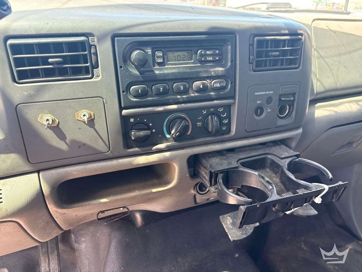 2001-ford-f250-image-24