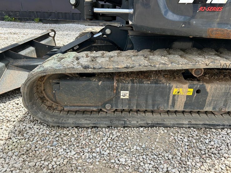 2021-bobcat-e42-image-17
