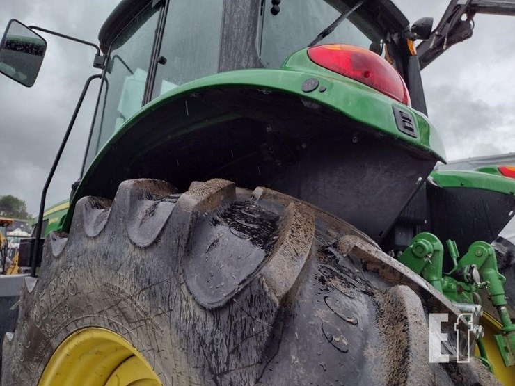 2014-john-deere-6140m-image-14