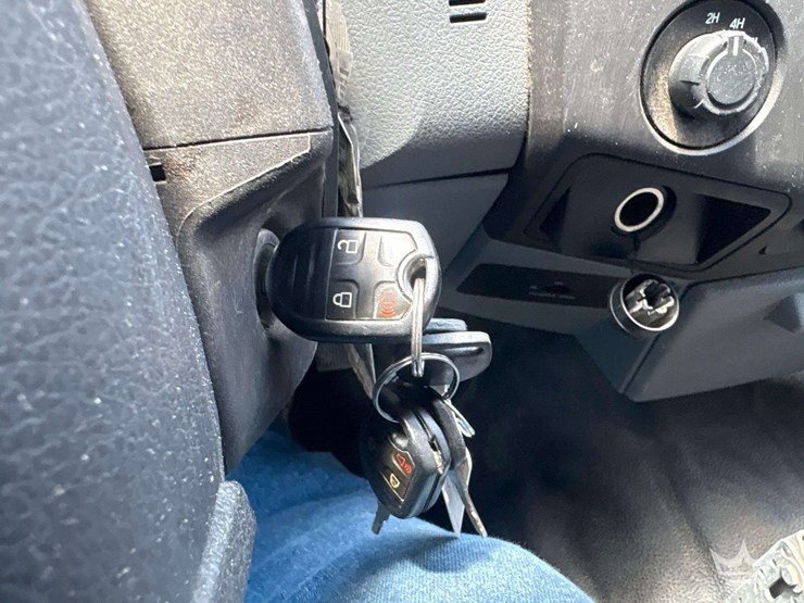 2016-ford-f550-image-35