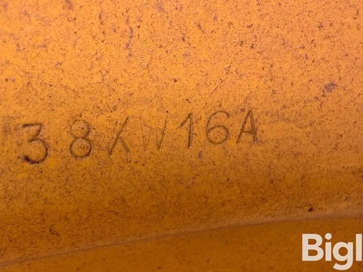 john-deere-8430-image-7