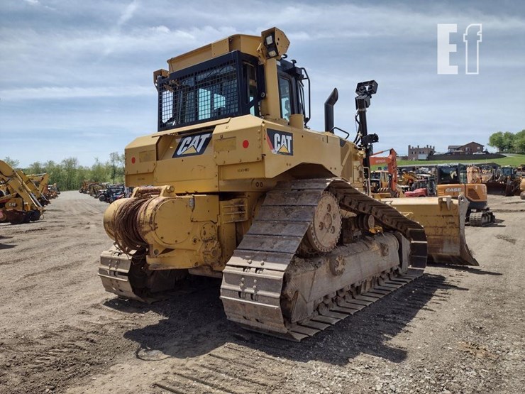 2014-caterpillar-d6t-xw-image-44