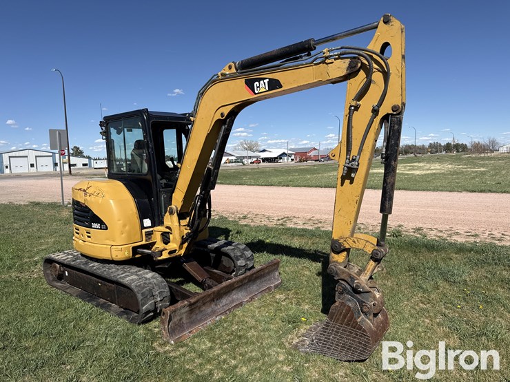 2009-caterpillar-305c-cr-image-3