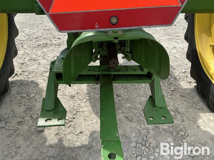 1950-john-deere-b-image-16
