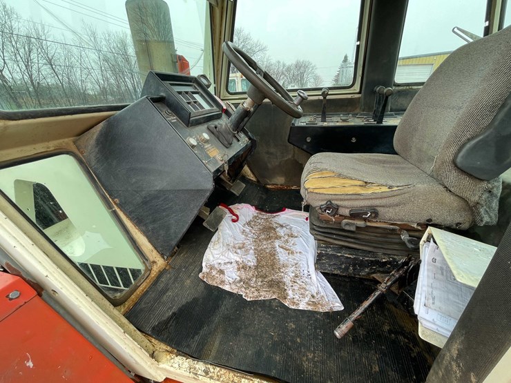 #4063-•-case-tractor-image-70