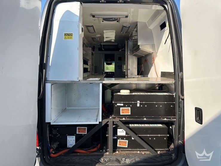 2021-mercedes-benz-sprinter-4500-image-20