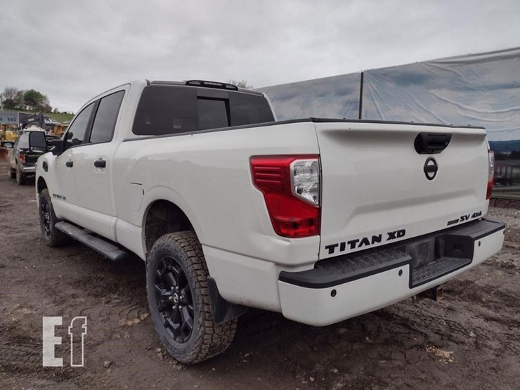 2019-nissan-titan-image-29
