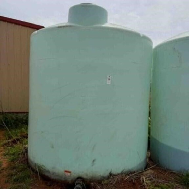 3000 Gallon Poly Tank
