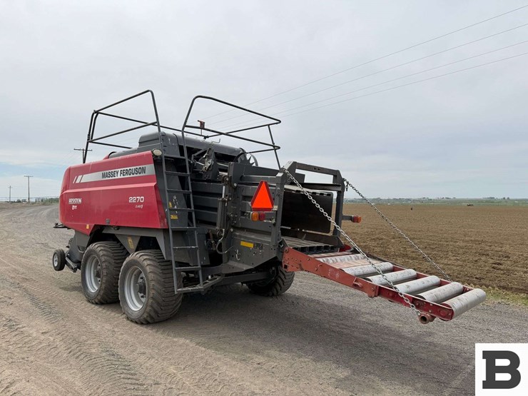 2022-massey-ferguson-2270-image-4