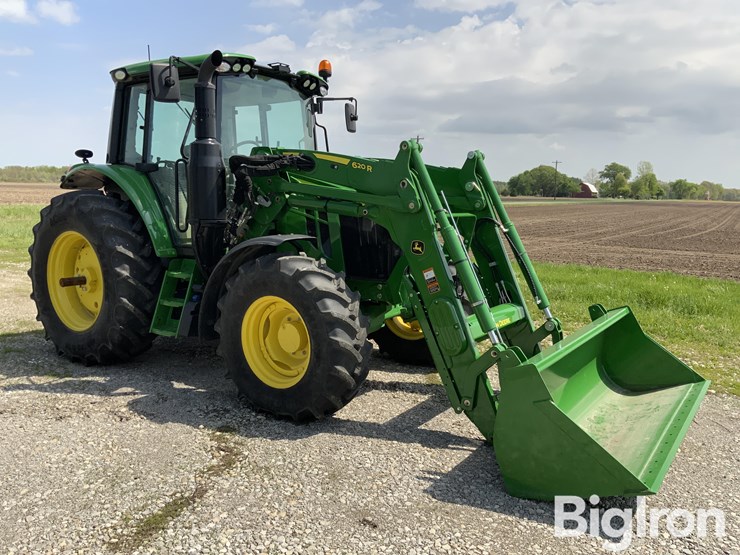 2022-john-deere-6120m-image-3