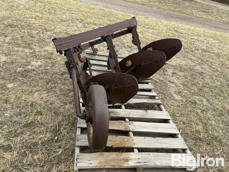 international-311-image-12