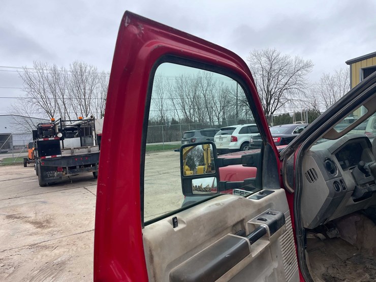 2008-ford-f550-xl-image-79