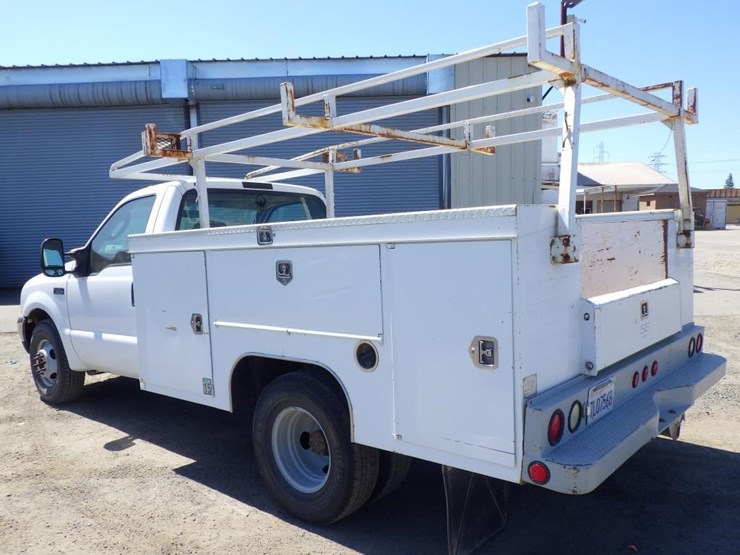 2004-ford-f350-image-4
