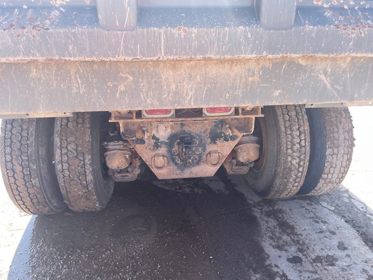 #4013-•-2000-quad-axle-mack-dump-truck-(has-wi-title)-image-83