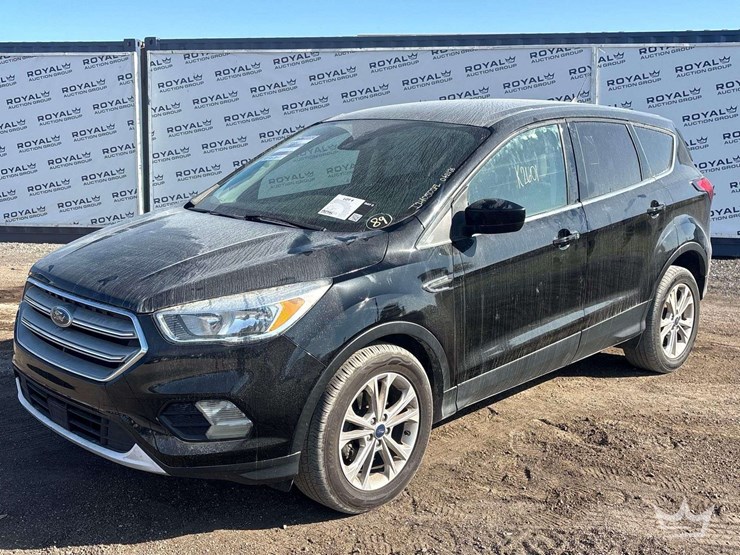 2019-ford-escape-image-1