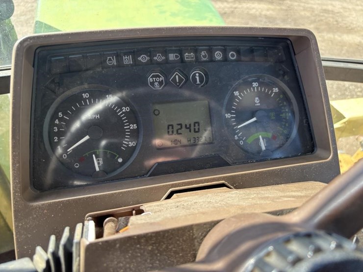 john-deere-6410-image-38