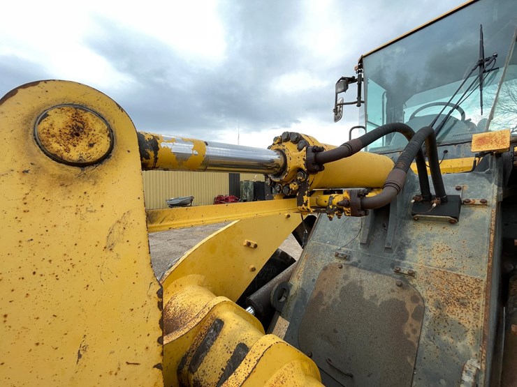 komatsu-wa250-5-image-38