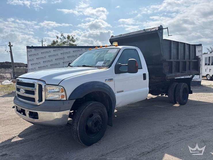 2006-ford-f450-image-1