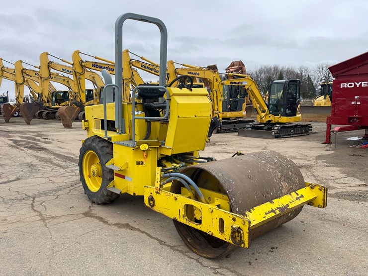 #4050-•-1998-ingersoll-rand-compactor-image-3