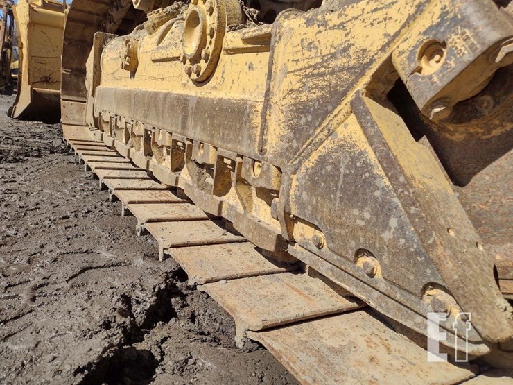 2017-caterpillar-d6n-xl-image-26