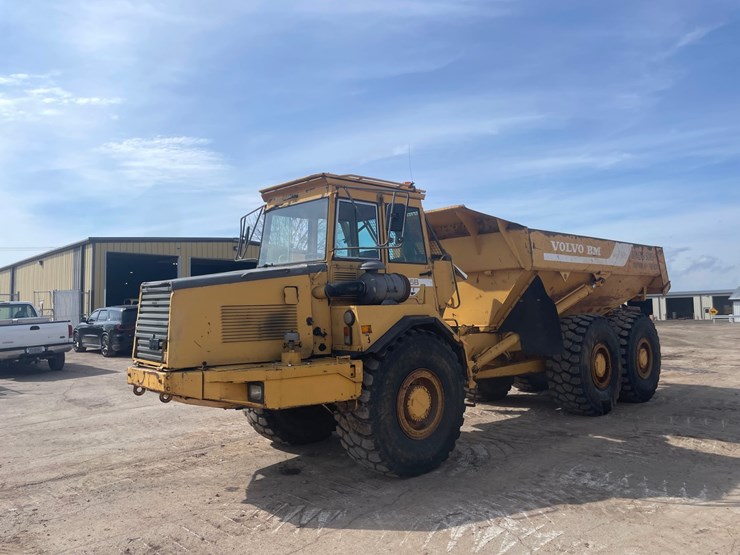 volvo-a25-image-1